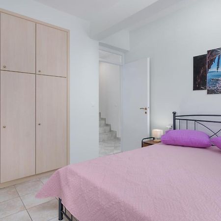 Zanart Maisonette II Tripiti Luaran gambar