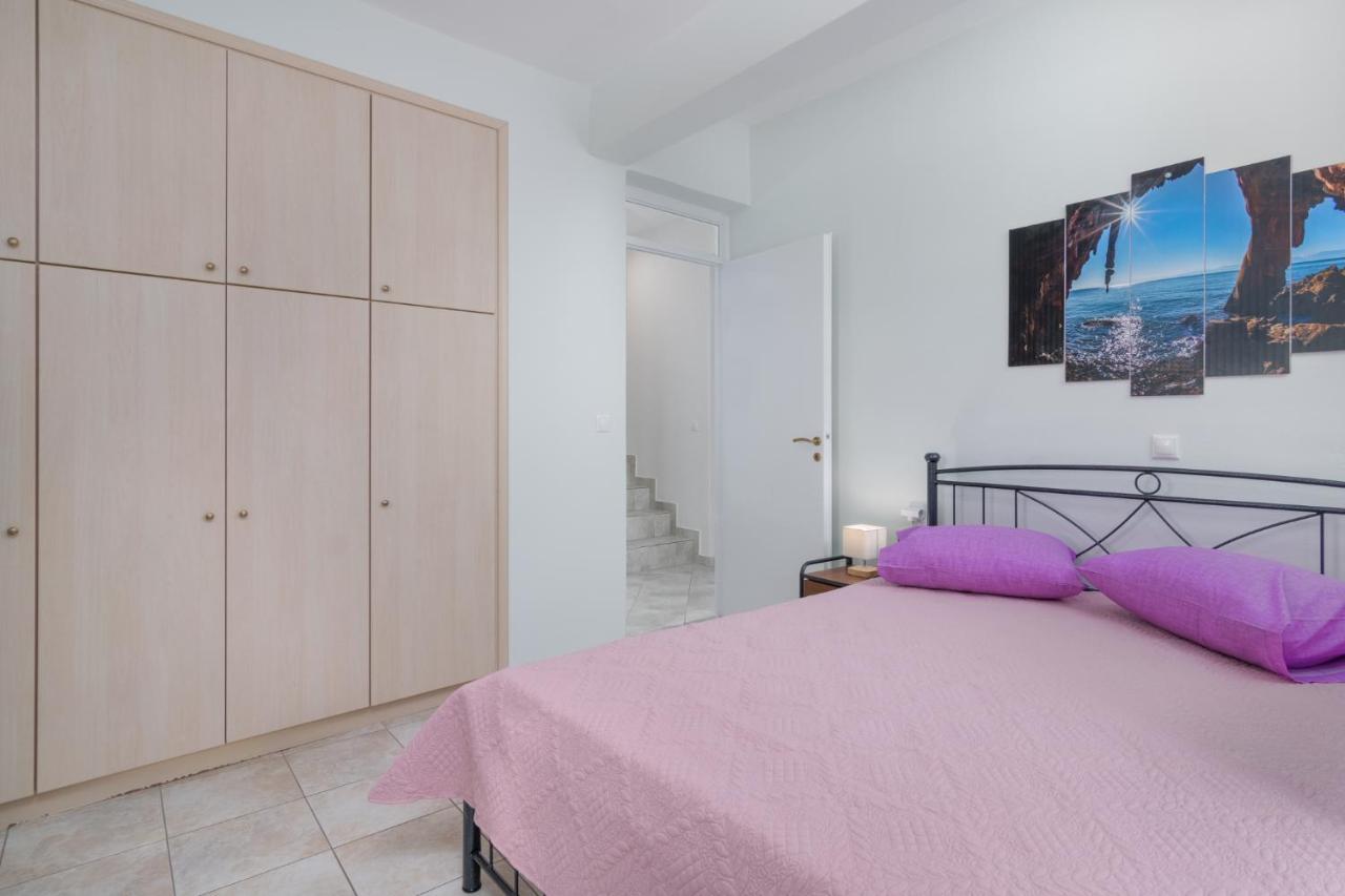 Zanart Maisonette II Tripiti Luaran gambar