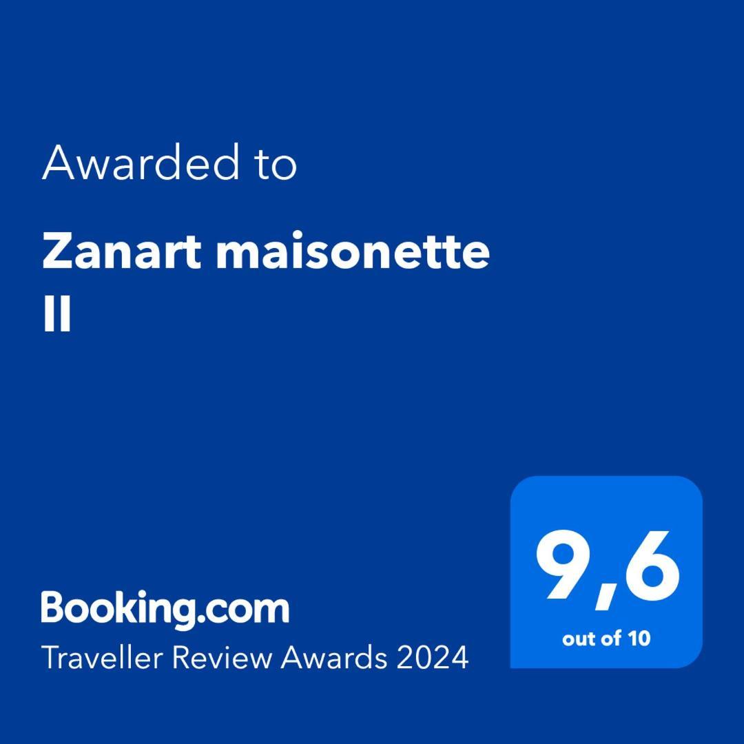 Zanart Maisonette II Tripiti Luaran gambar